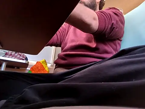 Snapshot of Jonpol74_ chatting on November 10, 2025, 1:43 pm Jonpol74 online show from November 10, 2025, 1:43 pm