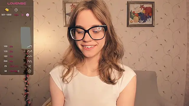 JoanBaggott online show from November 5, 2025, 8:20 pm