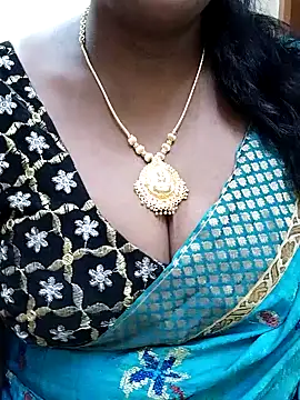 shobini online show from October 6, 2025, 3:53 pm