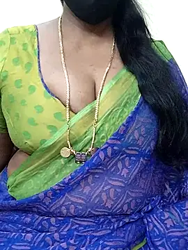 Snapshot of shobini chatting on March 5, 2026, 4:52 am shobini online show from March 5, 2026, 4:52 am