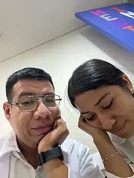 Snapshot of Daliz chatting on September 11, 2025, 12:33 am Daliz online show from September 11, 2025, 12:33 am