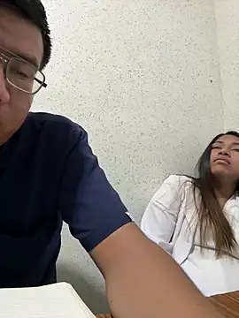 Snapshot of Daliz chatting on December 1, 2025, 7:02 am Daliz online show from December 1, 2025, 7:02 am