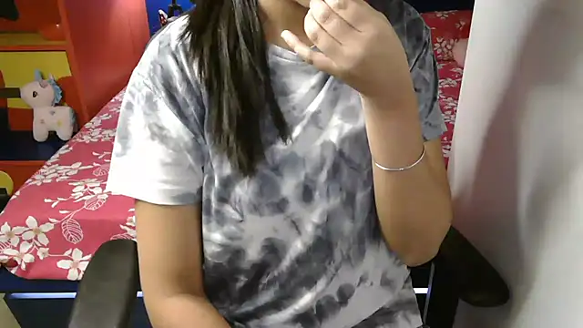 horny natasha online show from May 21, 2026, 5:14 am