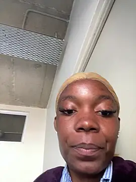 prettydollyy online show from July 28, 2026, 12:48 pm