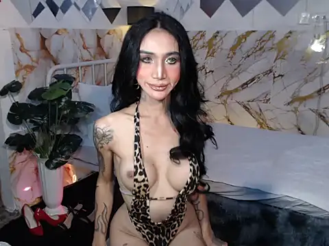 redhotties online show from February 21, 2026, 7:59 pm