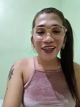 Snapshot of precious_RoseDoll chatting on October 21, 2025, 2:23 am precious RoseDoll online show from October 21, 2025, 2:23 am