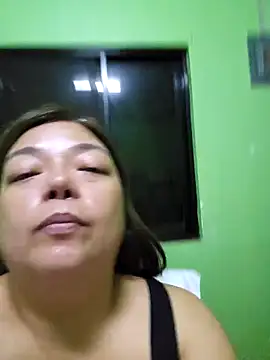 allesandra11 online show from December 21, 2025, 6:37 pm