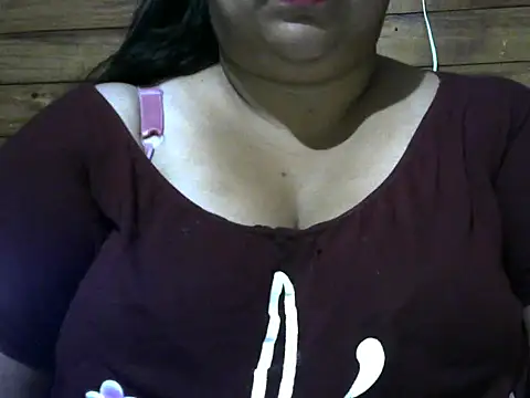 MARRENTINHA34 online show from November 28, 2025, 6:10 pm