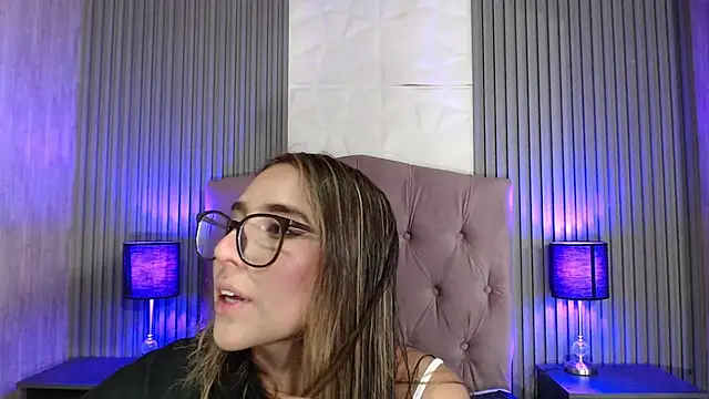 Bonnali lune online show from March 1, 2026, 4:03 am