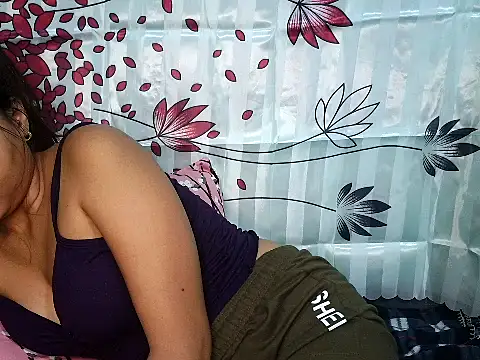Sweet Gera21 online show from July 28, 2026, 2:07 am