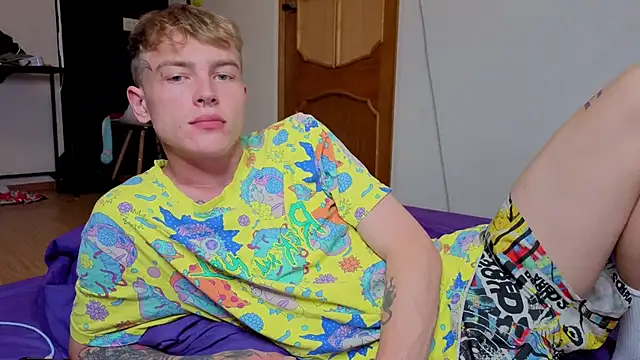 Snapshot of callmealexthx chatting on September 9, 2025, 8:19 pm callmealexthx online show from September 9, 2025, 8:19 pm