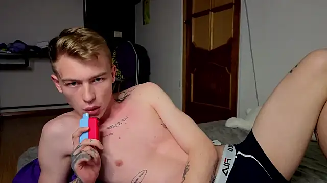 Snapshot of callmealexthx chatting on September 13, 2025, 3:23 pm callmealexthx online show from September 13, 2025, 3:23 pm