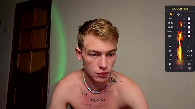 Snapshot of callmealexthx chatting on September 18, 2025, 3:14 pm callmealexthx online show from September 18, 2025, 3:14 pm