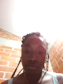 Snapshot of DarkHoneyy chatting on November 6, 2025, 11:26 pm DarkHoneyy online show from November 6, 2025, 11:26 pm