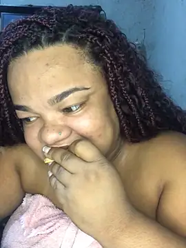 melcarioca1111 online show from October 16, 2025, 1:12 pm