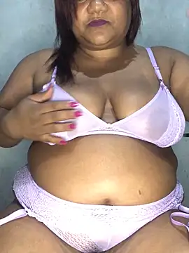 melcarioca1111 online show from December 5, 2025, 3:59 am