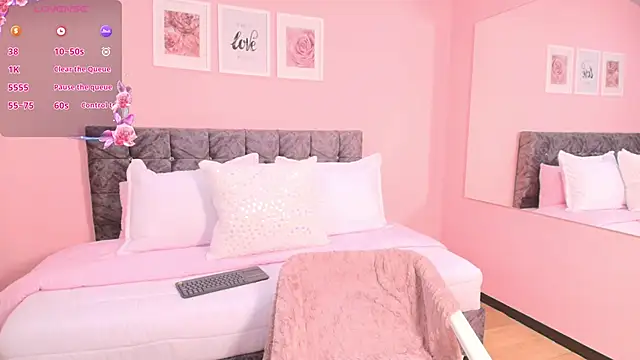 Snapshot of maddie_beauty chatting on September 23, 2025, 8:34 pm maddie beauty online show from September 23, 2025, 8:34 pm