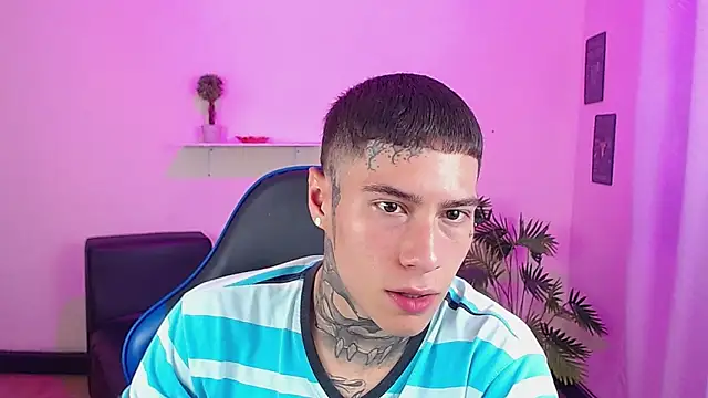 setthomas online show from February 12, 2026, 9:43 pm