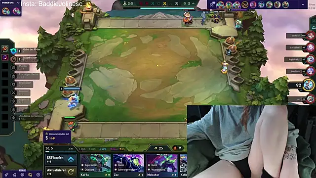 BaddieJoline online show from October 10, 2025, 5:23 pm