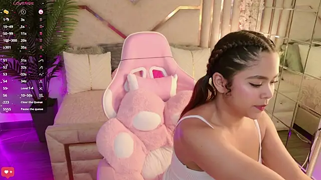 Snapshot of eimy_2 chatting on September 20, 2025, 5:30 am eimy 2 online show from September 20, 2025, 5:30 am