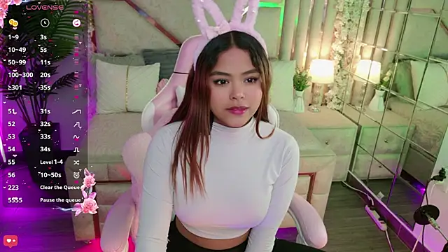 Snapshot of eimy_2 chatting on October 8, 2025, 5:27 am eimy 2 online show from October 8, 2025, 5:27 am