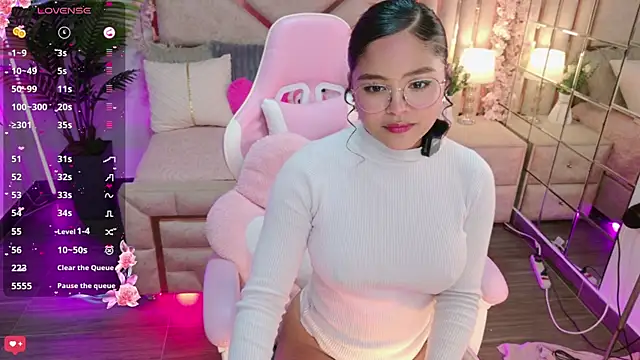 Snapshot of eimy_2 chatting on October 11, 2025, 5:39 am eimy 2 online show from October 11, 2025, 5:39 am