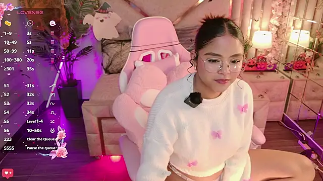 Snapshot of eimy_2 chatting on October 17, 2025, 5:21 am eimy 2 online show from October 17, 2025, 5:21 am