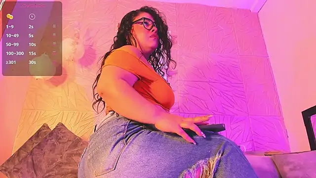 Snapshot of DestinySins chatting on October 9, 2025, 12:25 pm DestinySins online show from October 9, 2025, 12:25 pm