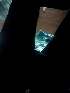 piter200520 online show from December 22, 2025, 11:35 pm