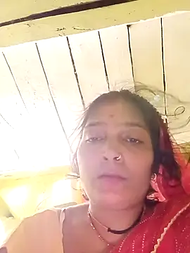 Snapshot of Samiya-143 chatting on October 8, 2025, 8:23 am Samiya-143 online show from October 8, 2025, 8:23 am