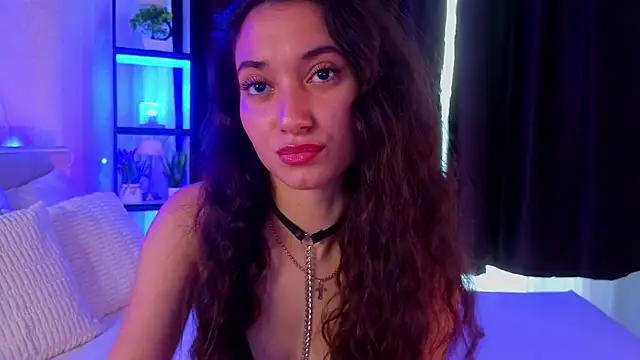 BettyMaldonado online show from July 26, 2026, 10:55 am