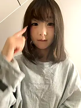 lelebaybay888 online show from November 15, 2025, 4:03 pm