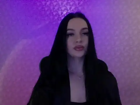 Lulii24 online show from June 7, 2026, 10:46 pm
