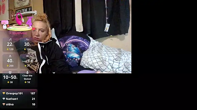 Snapshot of flavi1996 chatting on October 11, 2025, 7:07 am flavi1996 online show from October 11, 2025, 7:07 am