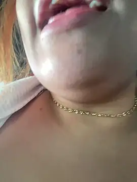 MacarenaRosse online show from November 21, 2025, 8:18 pm