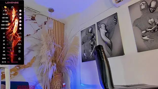 Snapshot of Ashly_Sents chatting on September 25, 2025, 1:15 pm Ashly Sents online show from September 25, 2025, 1:15 pm