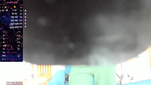 Snapshot of Ashly_Sents chatting on October 11, 2025, 1:31 pm Ashly Sents online show from October 11, 2025, 1:31 pm