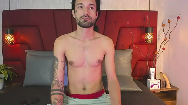 Hisoka 011 online show from October 28, 2025, 7:49 pm