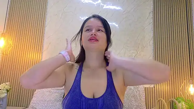 Jennifer Vega1 online show from July 25, 2026, 9:01 pm
