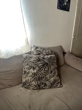 TatiTits online show from December 17, 2025, 7:42 pm