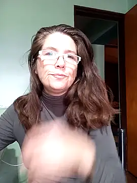 Snapshot of Merida2276 chatting on September 26, 2025, 3:05 pm Merida2276 online show from September 26, 2025, 3:05 pm