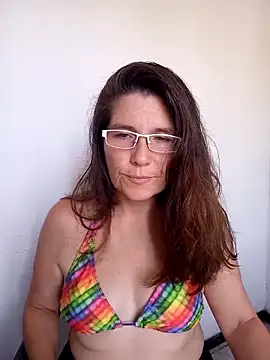 Snapshot of Merida2276 chatting on November 26, 2025, 8:43 pm Merida2276 online show from November 26, 2025, 8:43 pm