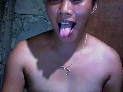 WetHornyPusy4u online show from July 28, 2026, 4:39 pm