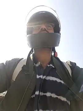 YoursThickDick online show from February 4, 2026, 5:57 am