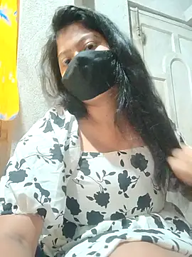 DiyaRoy49 online show from September 13, 2025, 6:13 am