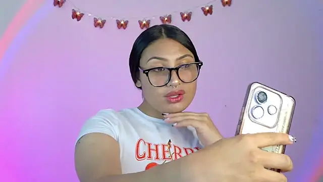 Linda andrew online show from March 30, 2026, 4:52 pm