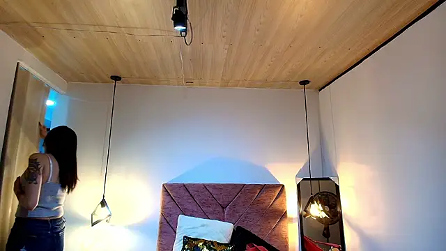 Snapshot of Hanna_Lee__ chatting on February 7, 2026, 8:01 pm Hanna Lee online show from February 7, 2026, 8:01 pm