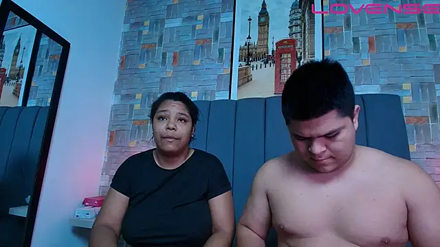 naomi campbel  online show from March 29, 2026, 2:39 pm