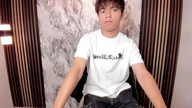 Snapshot of Honeymoon_sariel chatting on April 27, 2026, 2:04 pm Honeymoon sariel online show from April 27, 2026, 2:04 pm