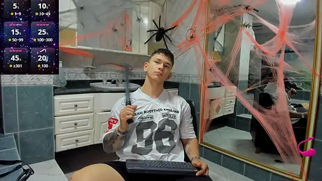 Thomas moon online show from October 8, 2025, 11:52 am